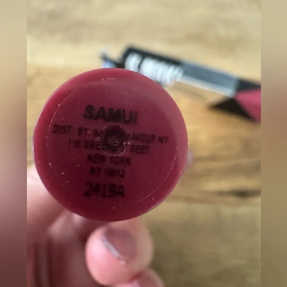NEW IN BOX Il Makiage Rave Lip Crayon Super Sheer Lip Color ~ Samui (454) 💋